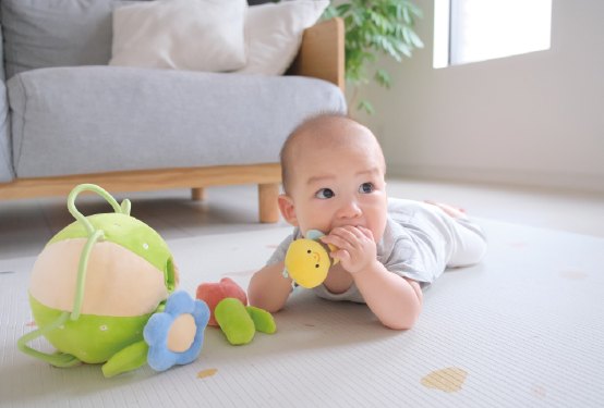 布のおもちゃのお手入れ方法｜洗濯機で洗える？長く清潔に使うためのポイント